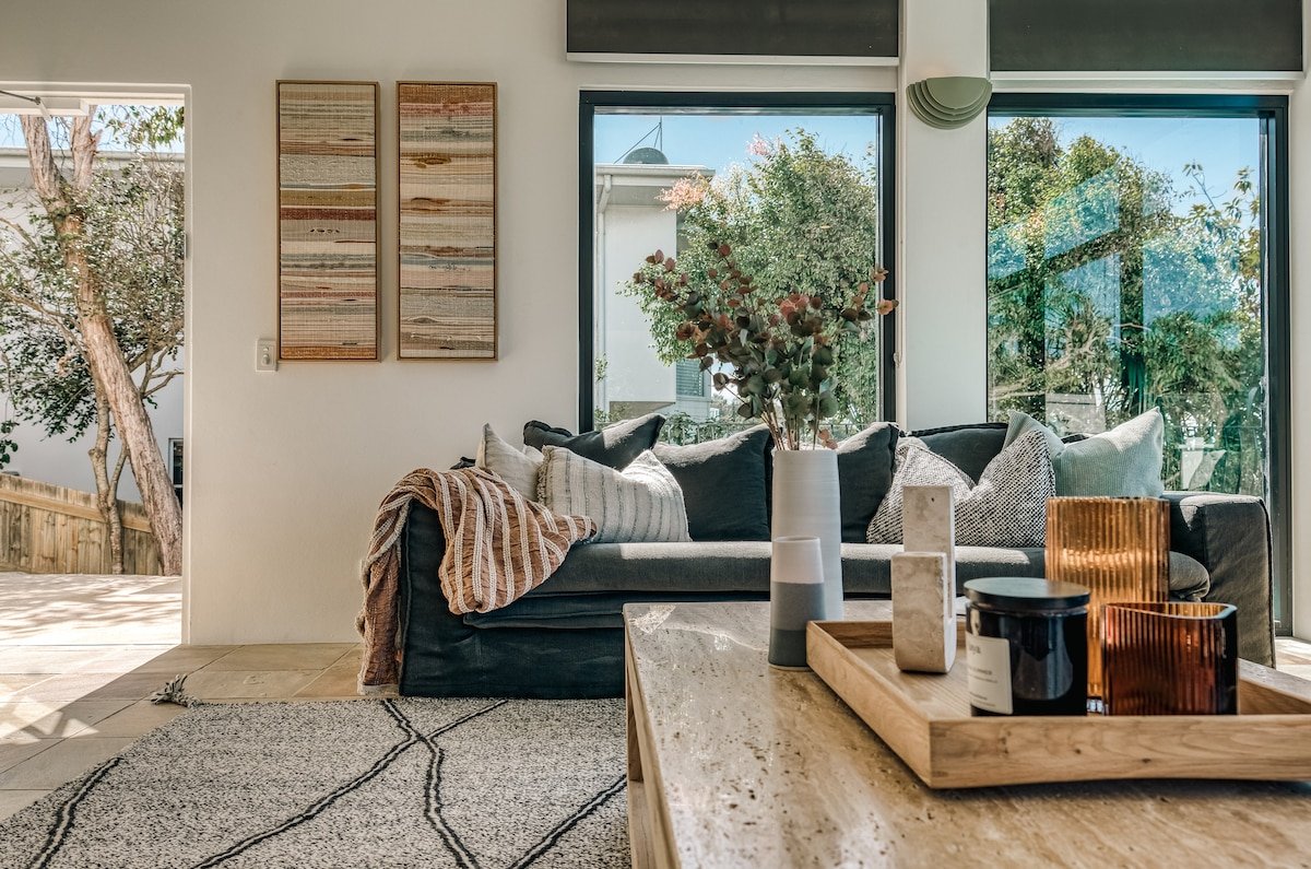 Villa Sunshine – Ocean views, 200m to beach gallery image 5