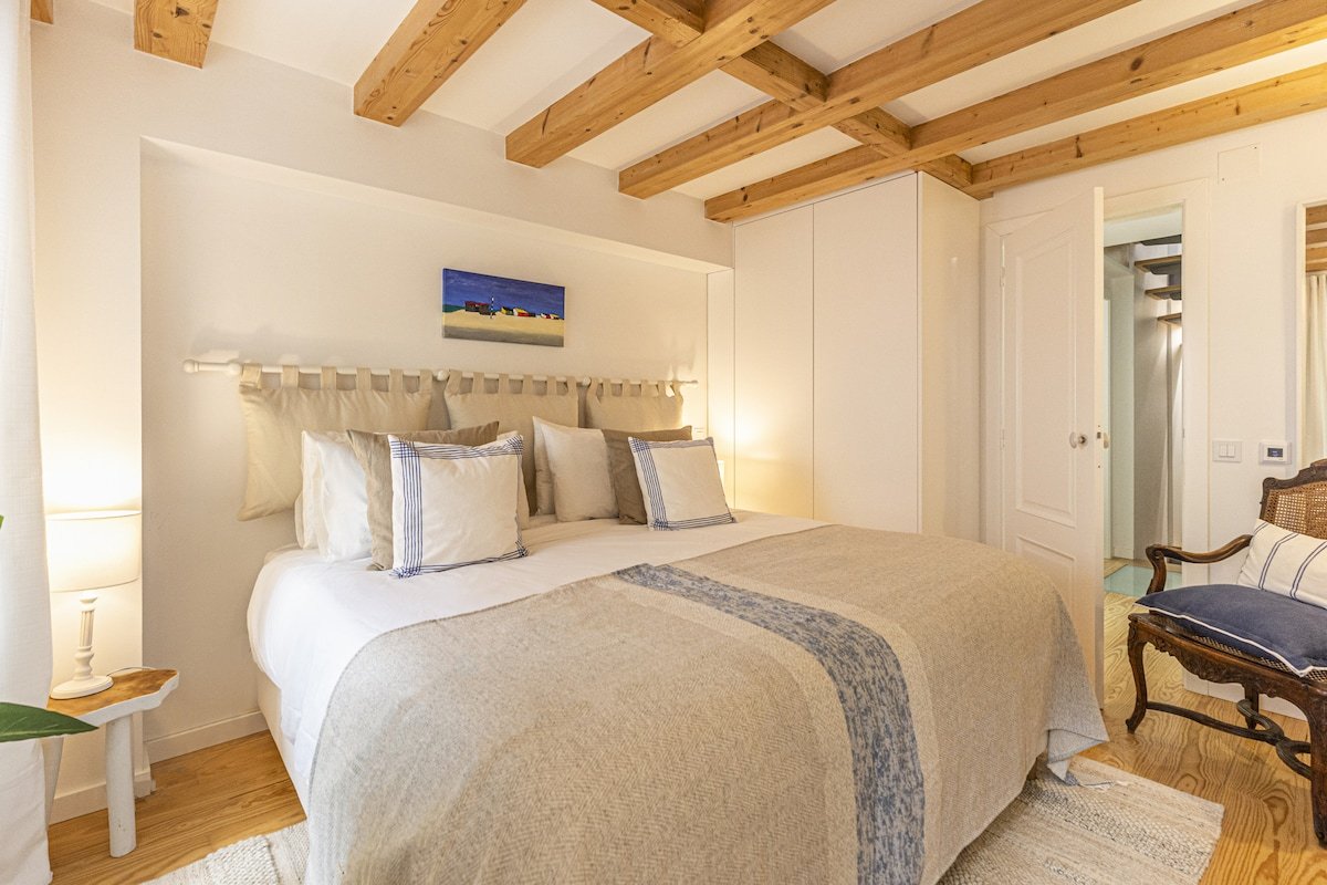 Cascais Petit Bijou by CadenzaLux gallery image 4