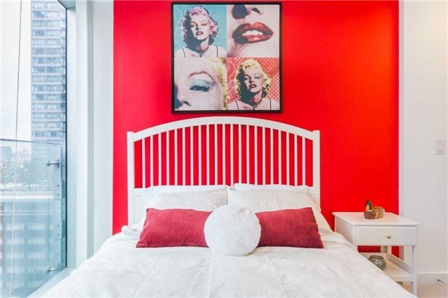 Downtown Toronto – Heart of the City with access gallery image 4