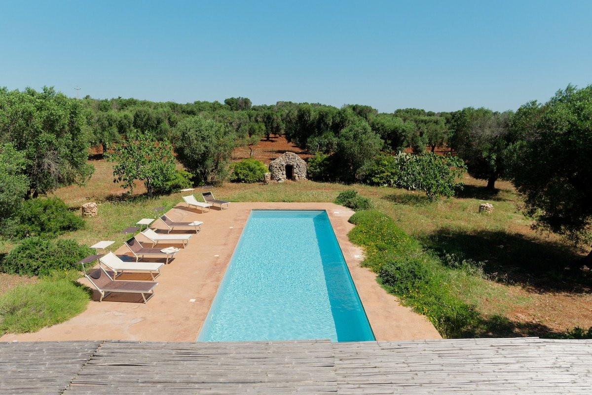 Villa with pool in Puglia gallery image 3
