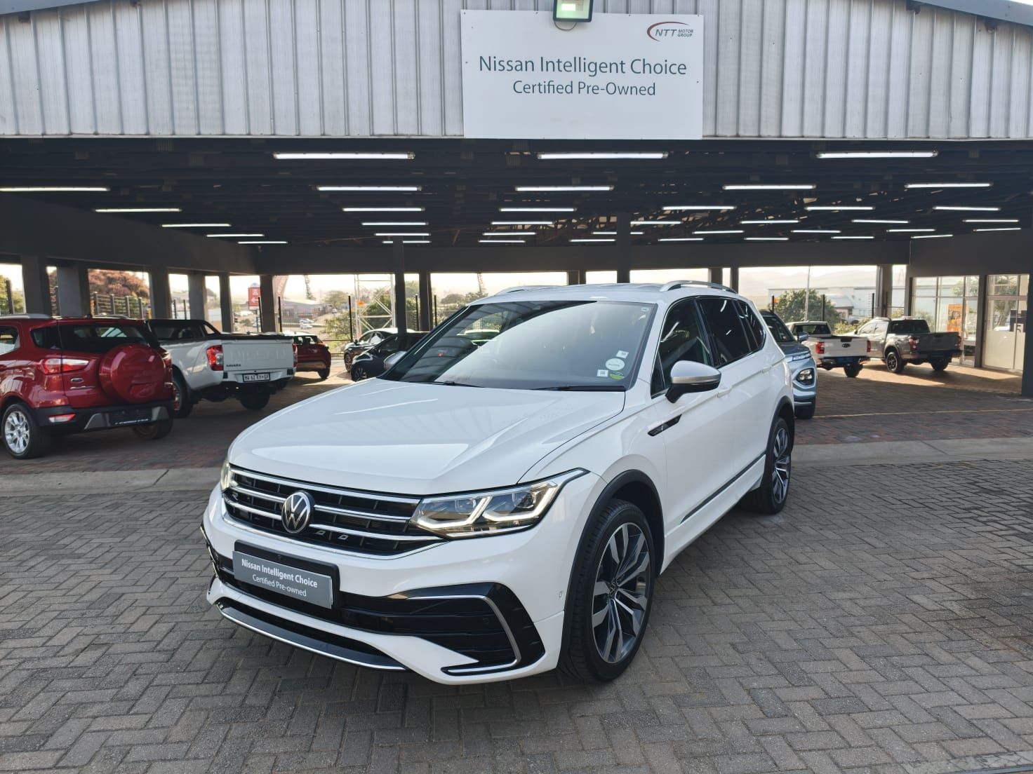 VOLKSWAGEN TIGUAN ALLSPACE 1.4 TSI R-LINE DSG for Sale in South Africa