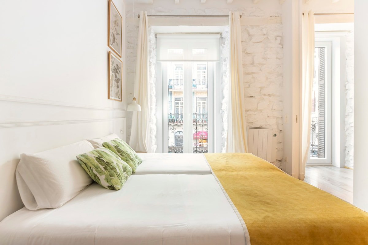 Central Suites! by Sergio gallery image 5