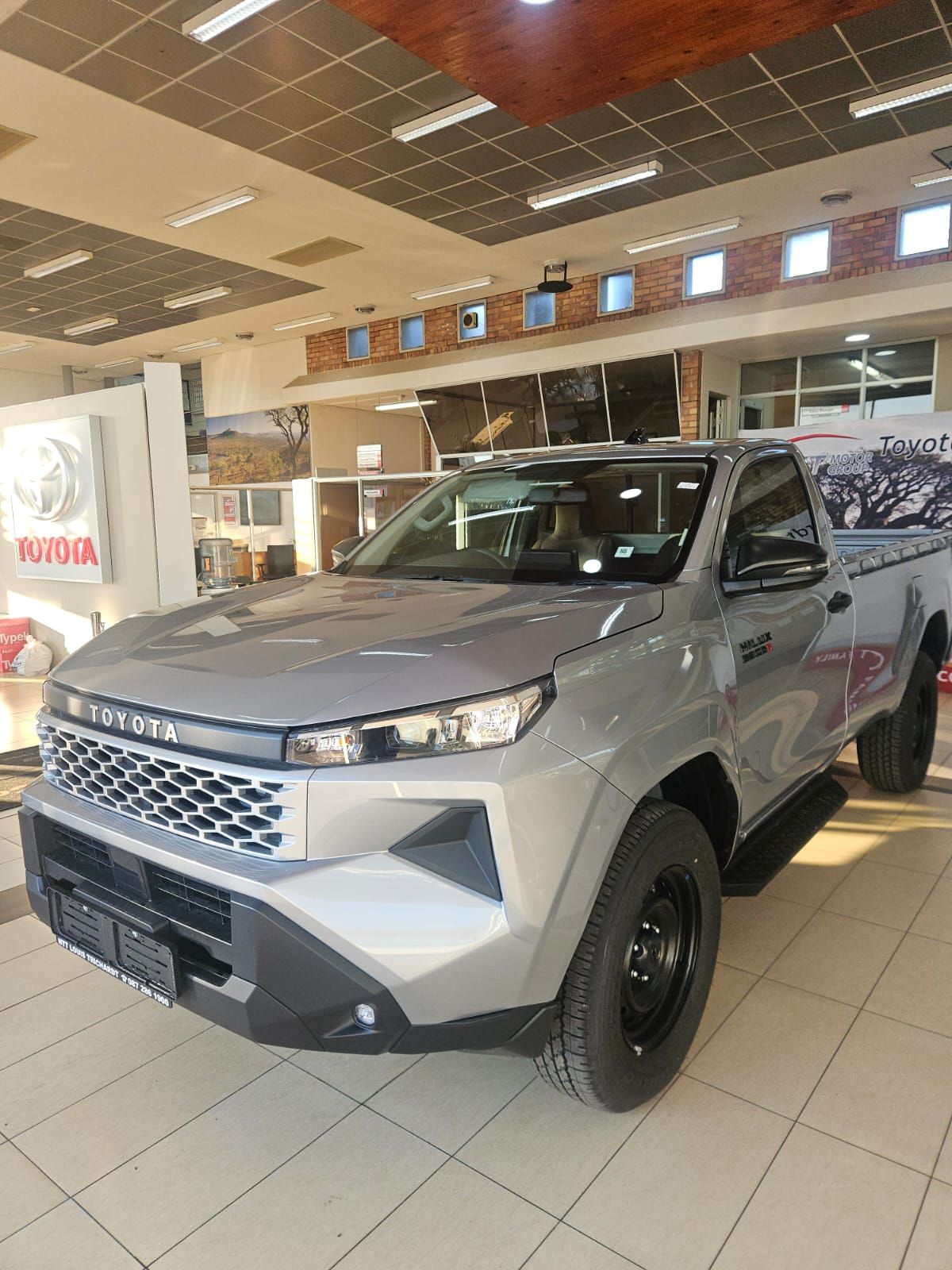 TOYOTA HILUX 2.8 GD-6 RB SRX 4X4  for Sale in South Africa