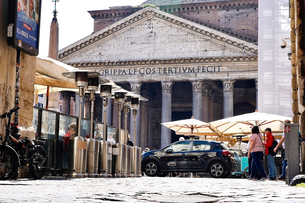 77 Scalini – Pantheon – Roma gallery image 3