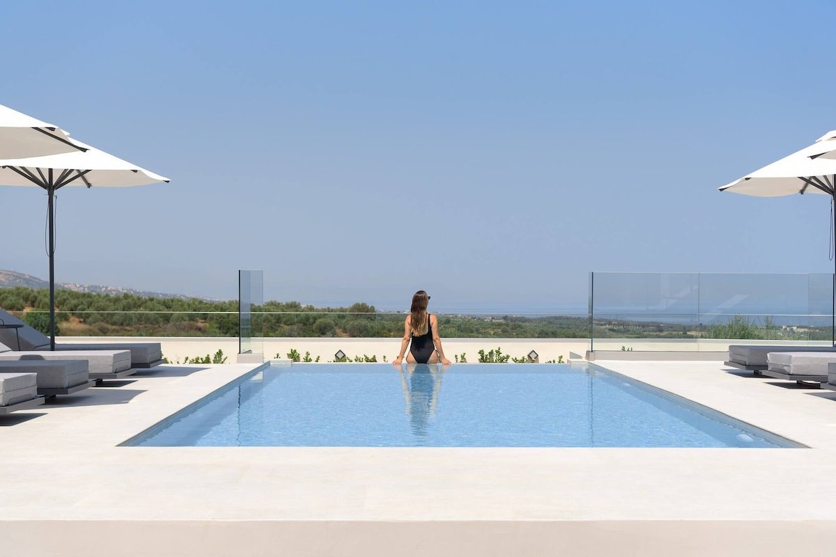 Caelum Villa, By Hellocrete gallery image 2