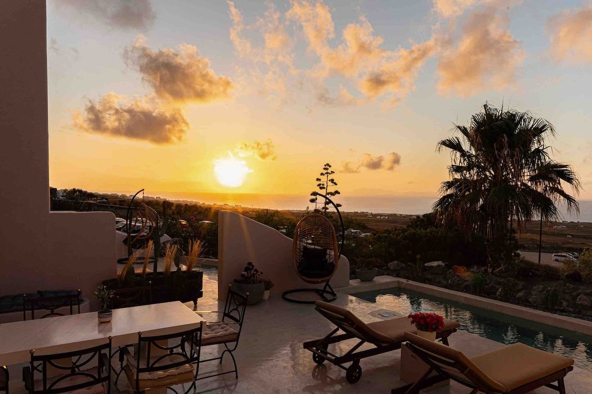 Pink Freud Villa| Luxury |Jetted Pool |Sunset View gallery image 5