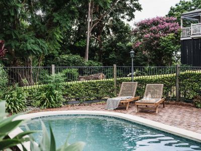 Montville Estate – Luxury Hinterland Home & Pool