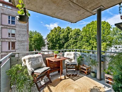 Family friendly | Free parking | EV charging