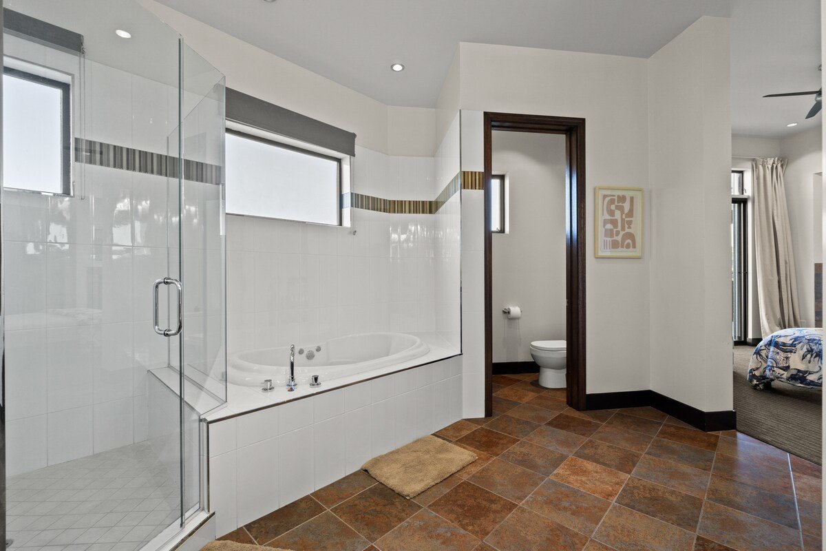 Dana Point Luxe – Panoramic Ocean Views STR14-007 gallery image 3