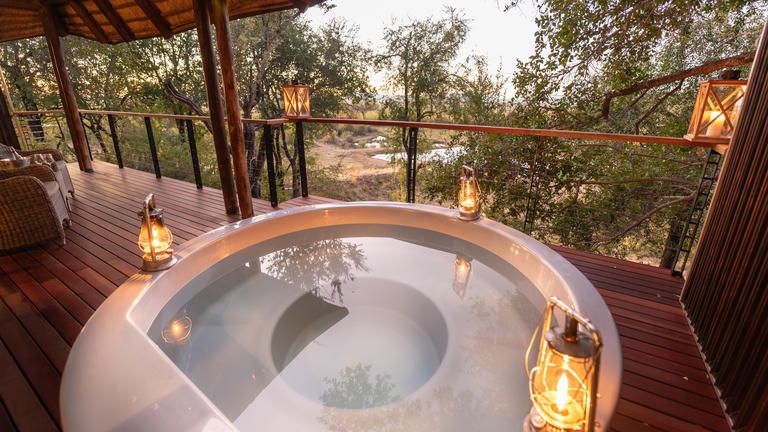 Impodimo Game Lodge Premium Luxury Suite