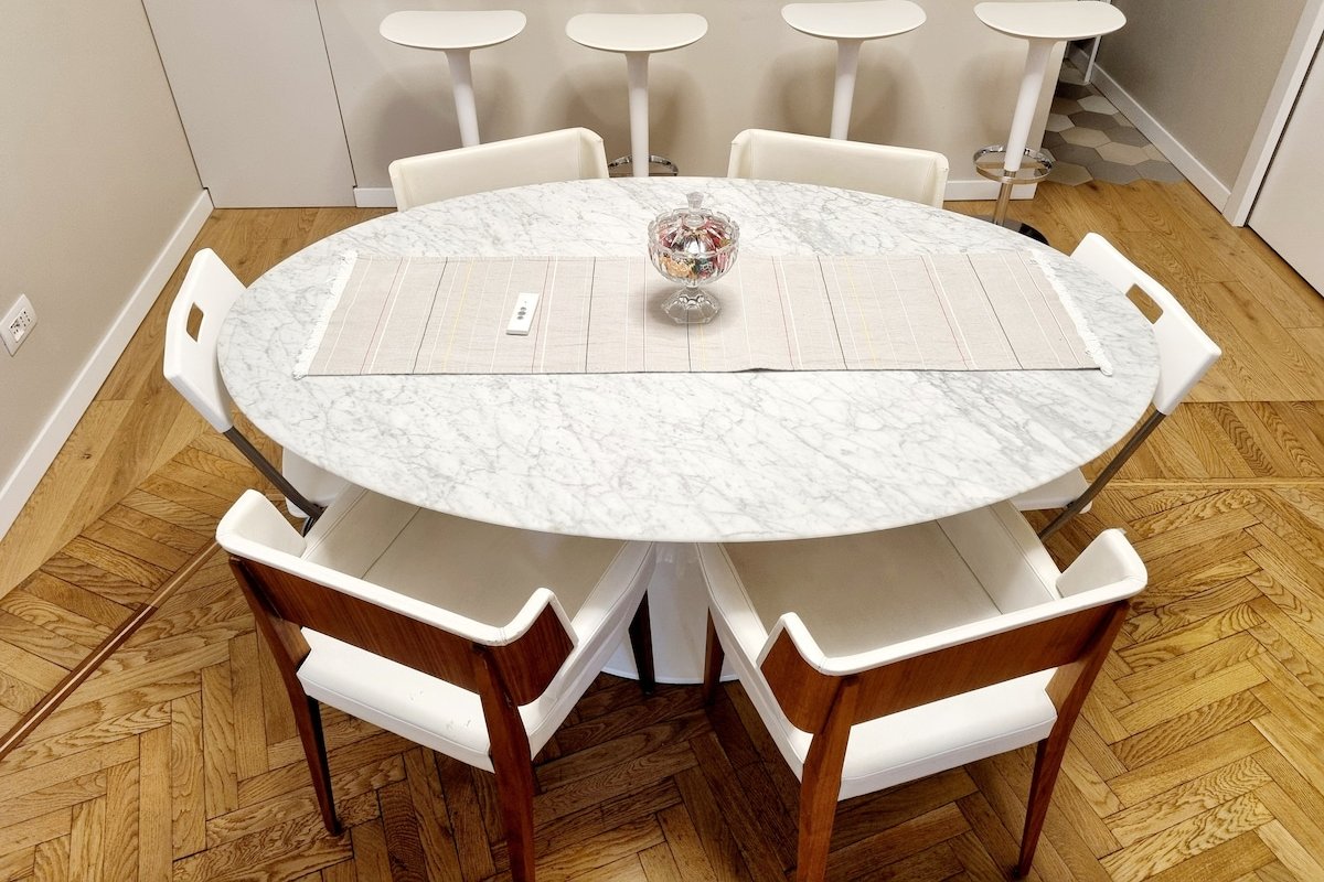 DOWNTOWN***** Erculea DUOMO ~ REAL MILANO gallery image 3