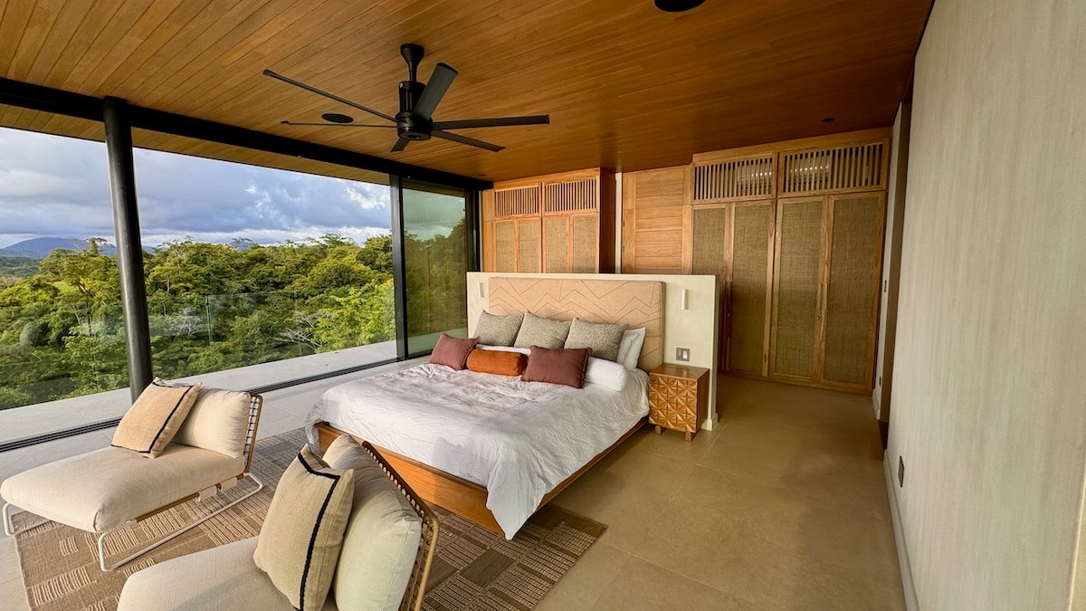 Winner 2025 Archello Global Award Best Rural Home gallery image 3