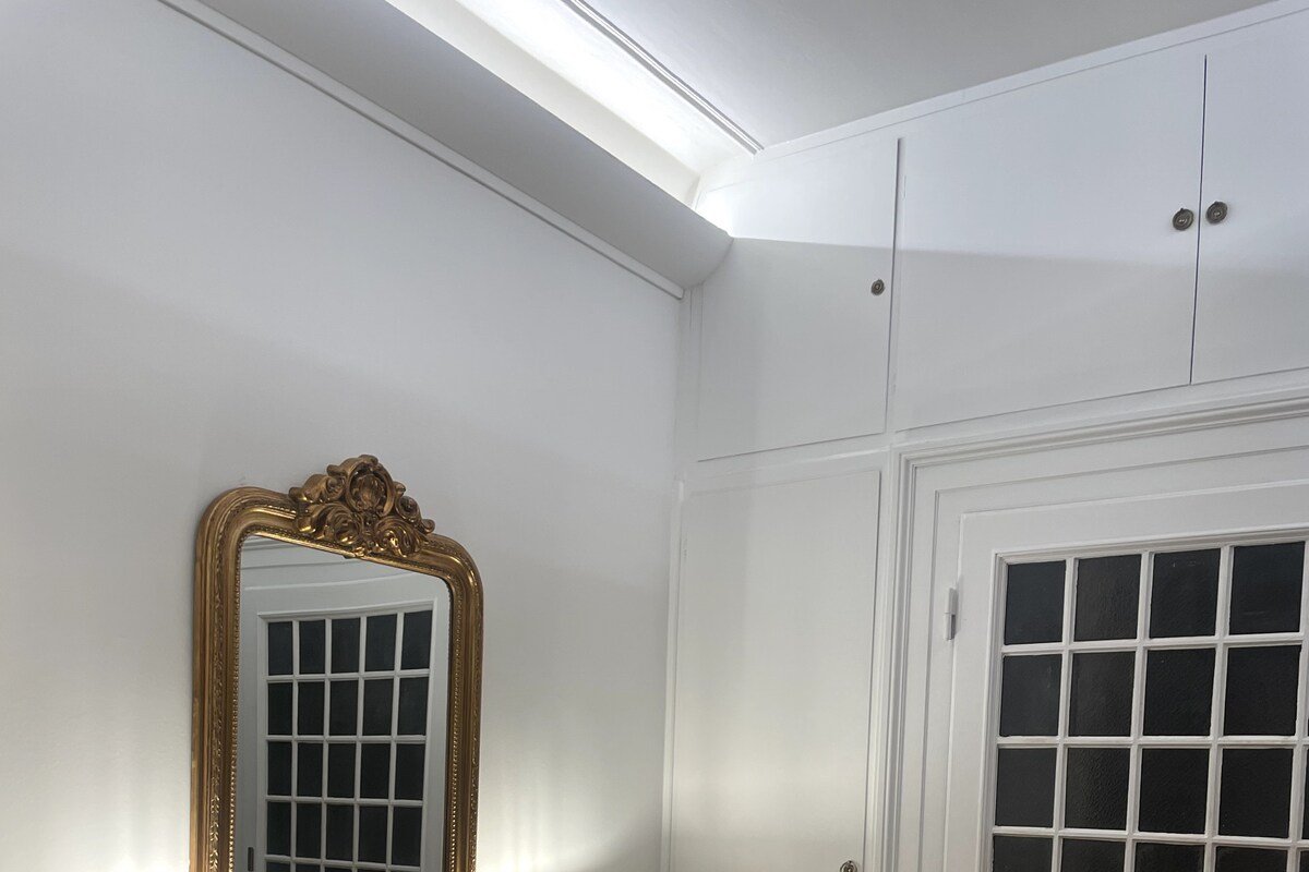 Designer Apartment in Porta Venezia gallery image 5