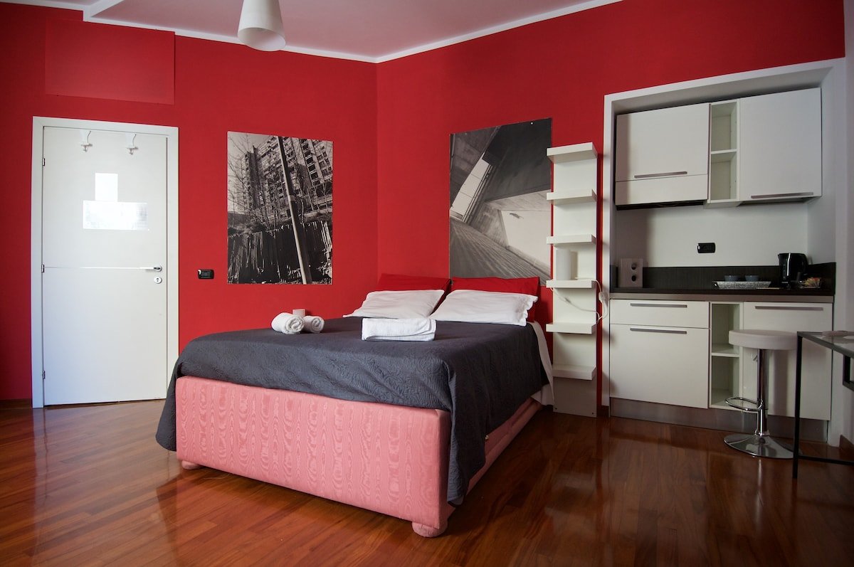 Luxury – Central – 4Bedrooms – A/C – Fiber gallery image 2