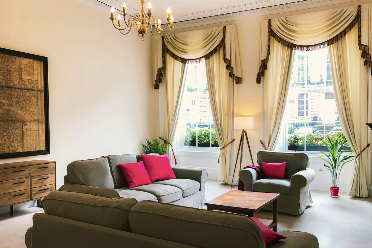 Luxury Apartment between New Town and Stockbridge