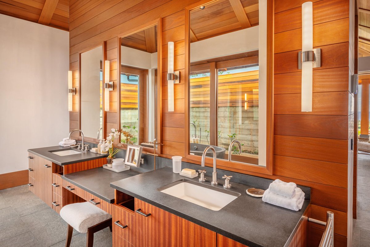 Hale Malie Luxury 4 Bedroom Home w/Private Pool