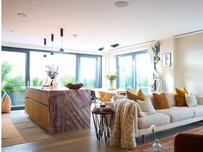 Modern penthouse in London