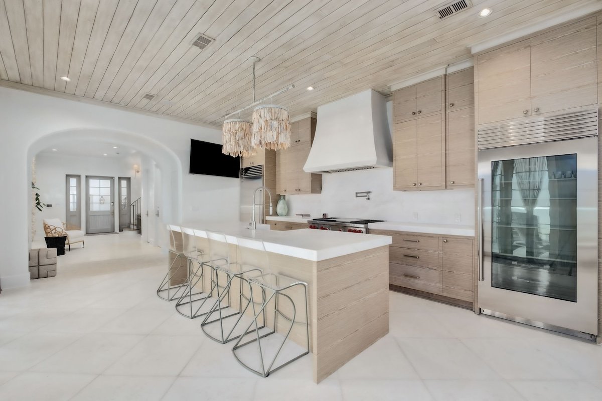 Devonshire West|Private Beach Access|Private Pool gallery image 5