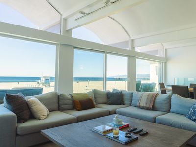 – Oceanfront Oasis – Marina Del Rey –