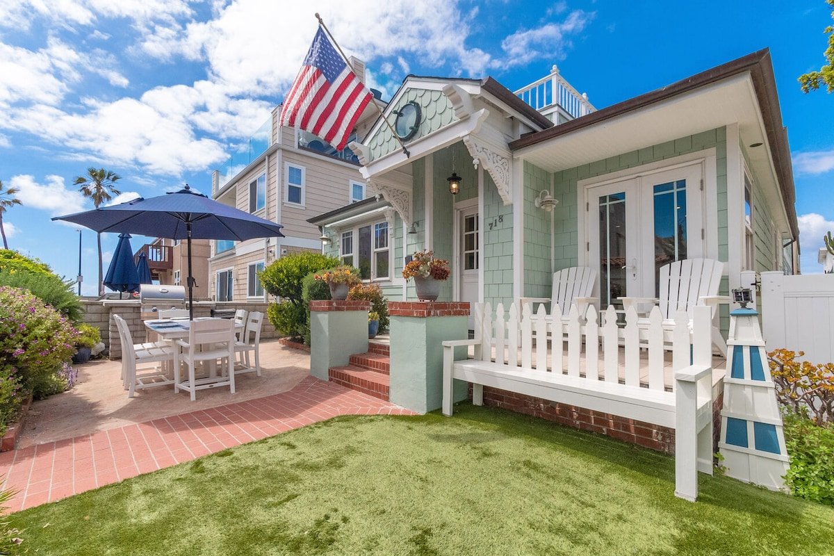 Classic Beach Paradise | Garage, AC & Large Patio gallery image 3