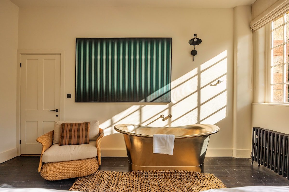 Finest Retreats | ARC Peaks gallery image 5