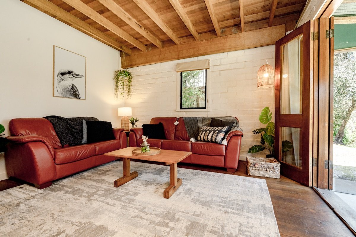 Tranquil bush cottage Otways – Aquila gallery image 3