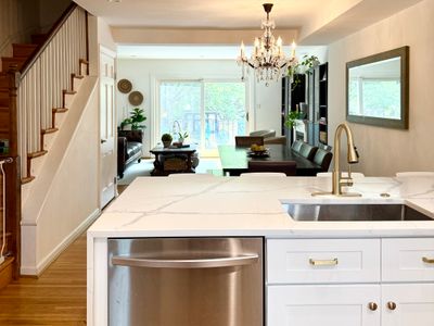 Amazing Townhouse at the Wharf DC – Free Parking