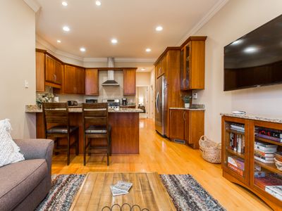 The Wrigleyville VIP-200 Steps from Wrigley Field