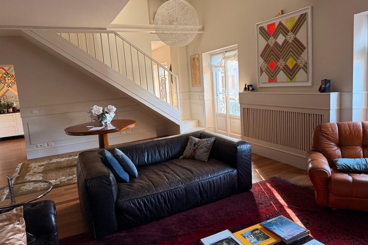 Charme & Design Centro Storico di Milano CNI05354 gallery image 3