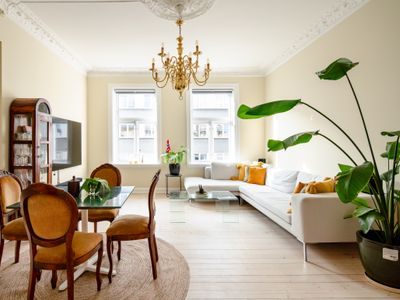 Classical City Central Apartment. 2 Bedroom.