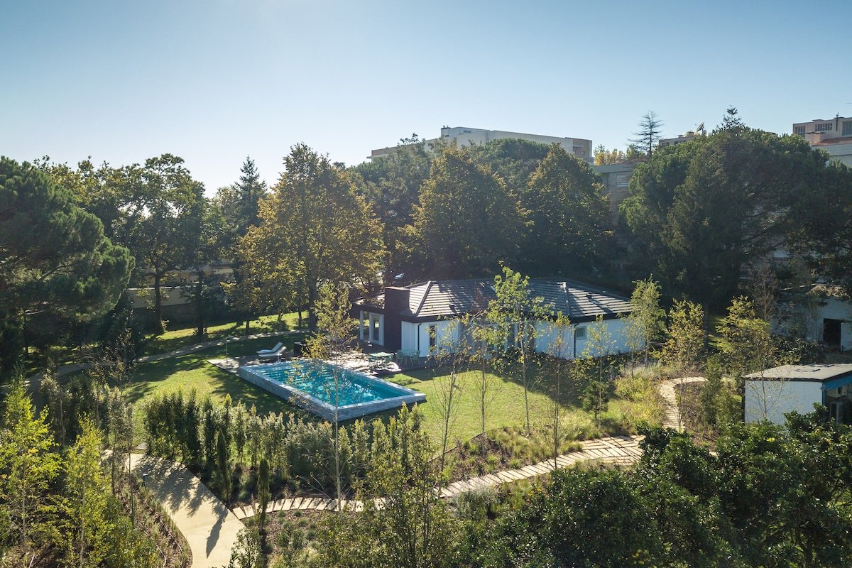 Porto_70’s wood house gallery image 5