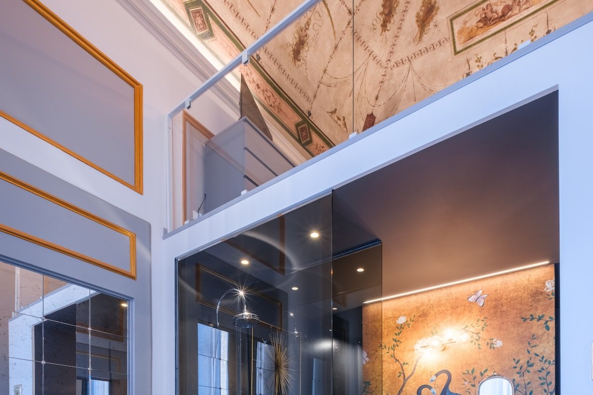 [Luxury] Affreschi Carracci • Piazza Maggiore gallery image 4