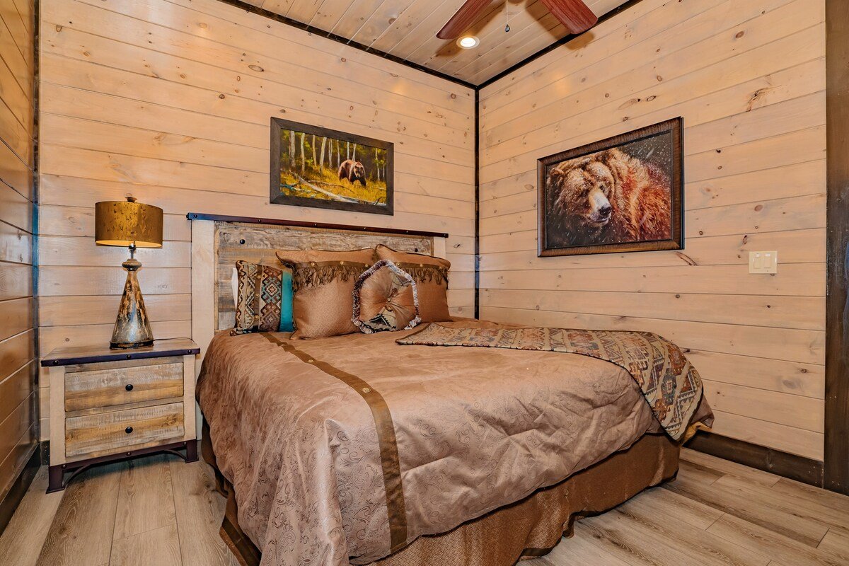 Friendship Mountain Retreat gallery image 2