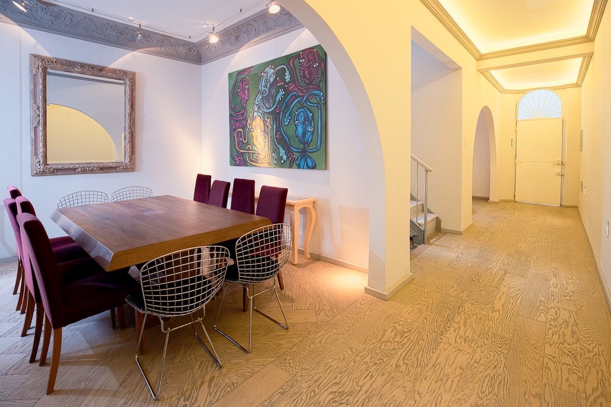 Heart of Condesa | Beautiful house with terraces gallery image 5