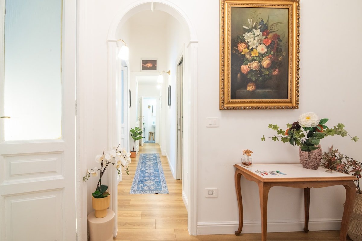 Family&Groups Boutique Stay with Main Square View gallery image 3