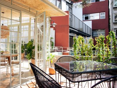 Lively PH | Walking Condesa Parks & Restaurants