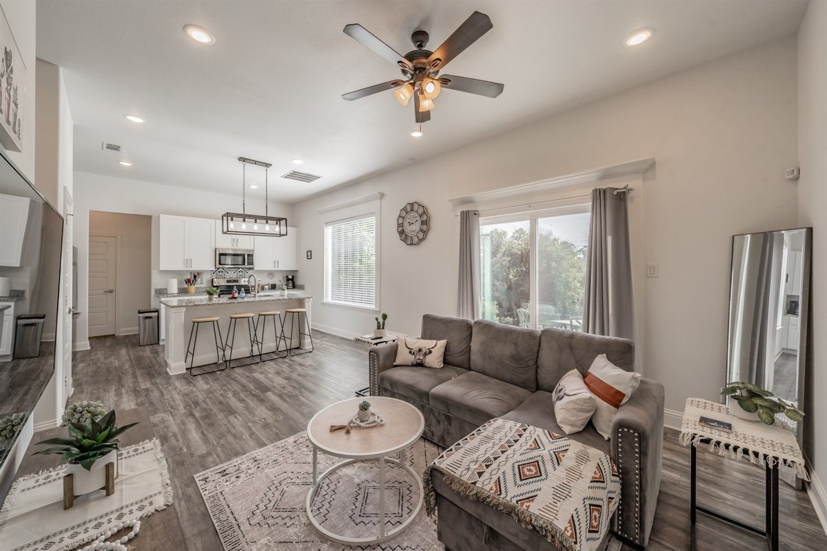 Cowtown Casita – close to Stockyards, Billy Bob’s