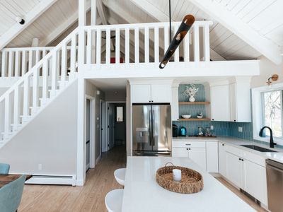 Unique/Large Compound! Groups! Newport/Beach! WOW!