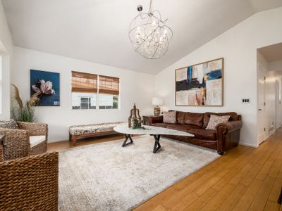 Bungalow in the Heart of Victorian Village