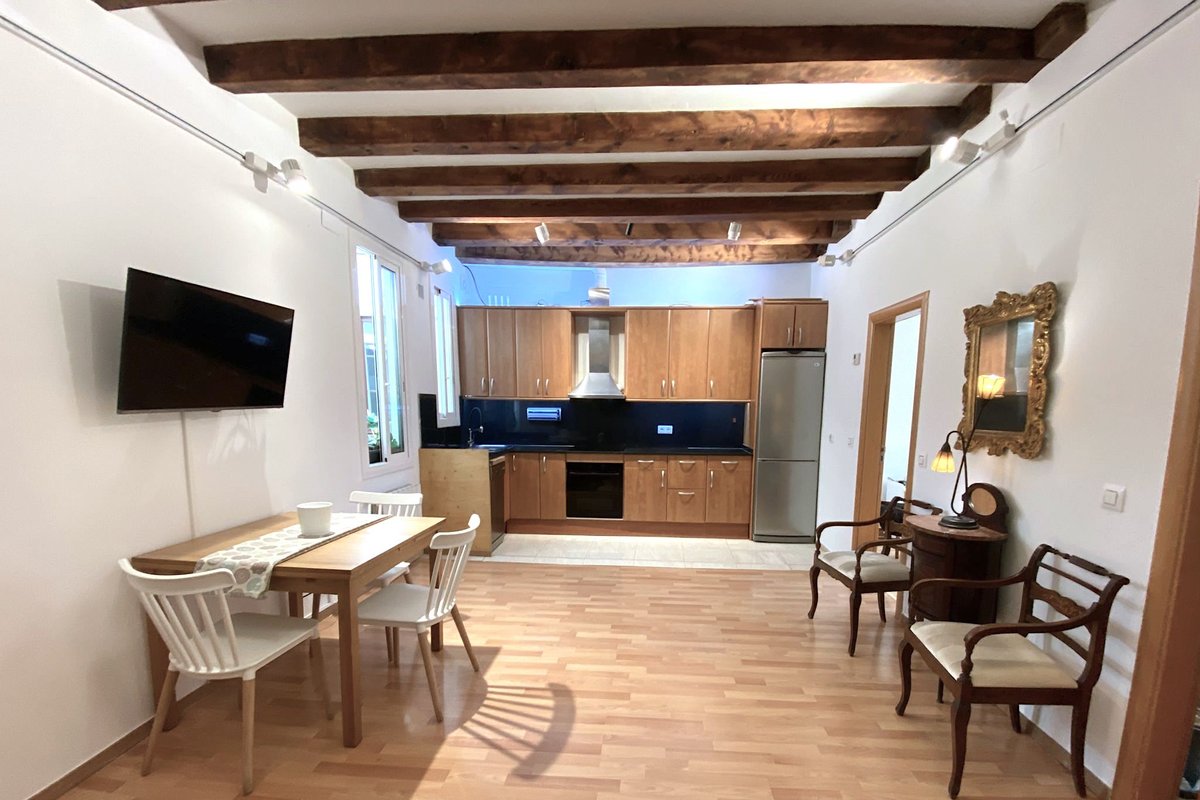 !Luxury Ramblas Waterfront Stay!