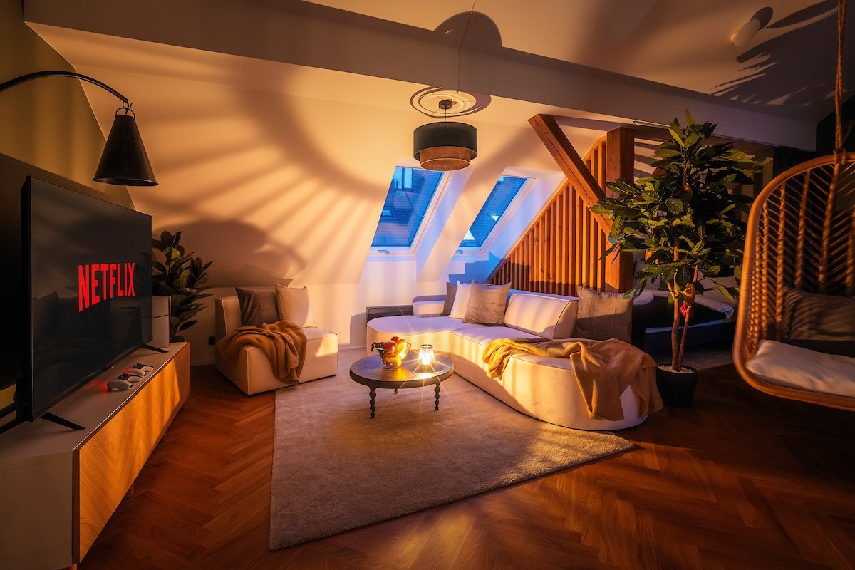 3BR AC Heaven of Harmony LUXPenthouse Theater view gallery image 3