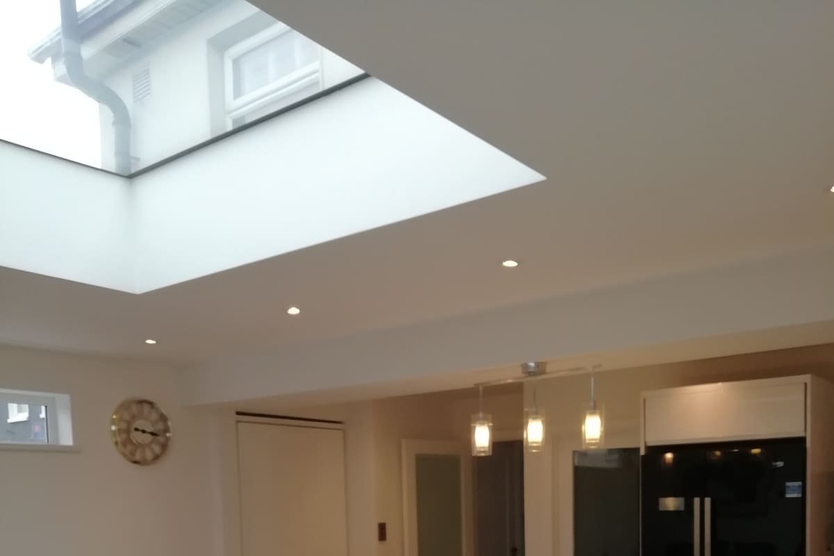 Modern suburban 5 bed d13 gallery image 4