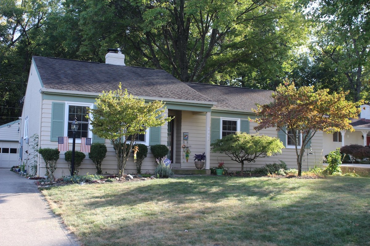 Sophia’s Sunny Place Columbus Ohio gallery image 2