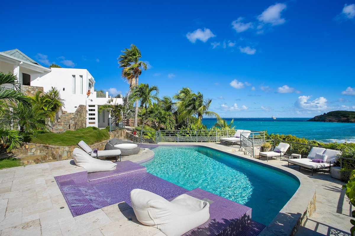 Amethyst (5 bedrooms) – Cliffside villa with pool gallery image 4