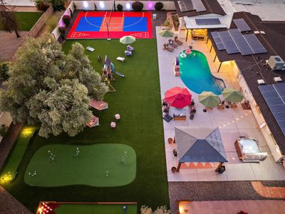 TOP Luxe BnB: 7BR | Pickleball Court | Heated Pool