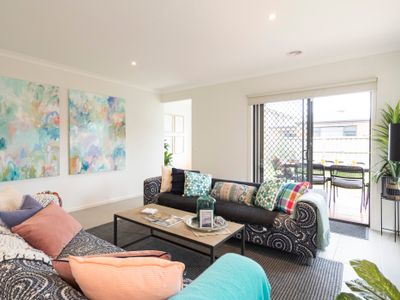 Oma – Light Bright Home with Aircon Study BBQ