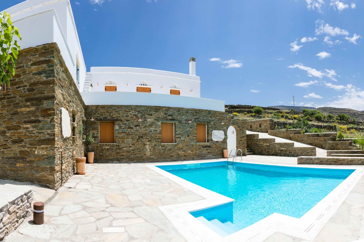Villa in Pyrgos/Panormos – Tinos