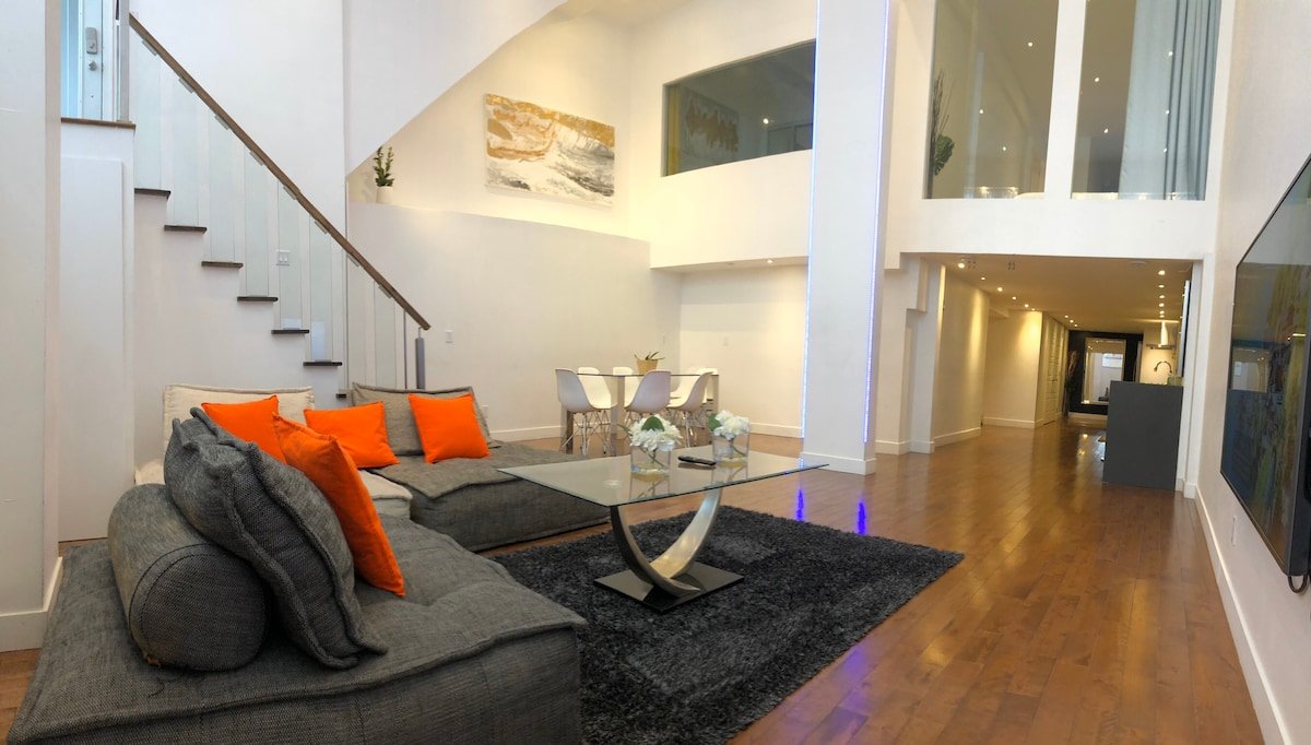 ❤️❤️SUPER DELUX house-4room-9🛏-3Bth🚽-1FREE 🚘PARKIN❤️❤️ gallery image 2