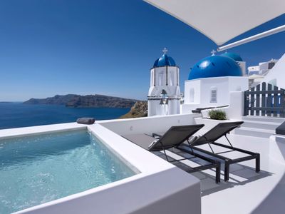 Bluedome Cavehouse by Otium Villas Santorini