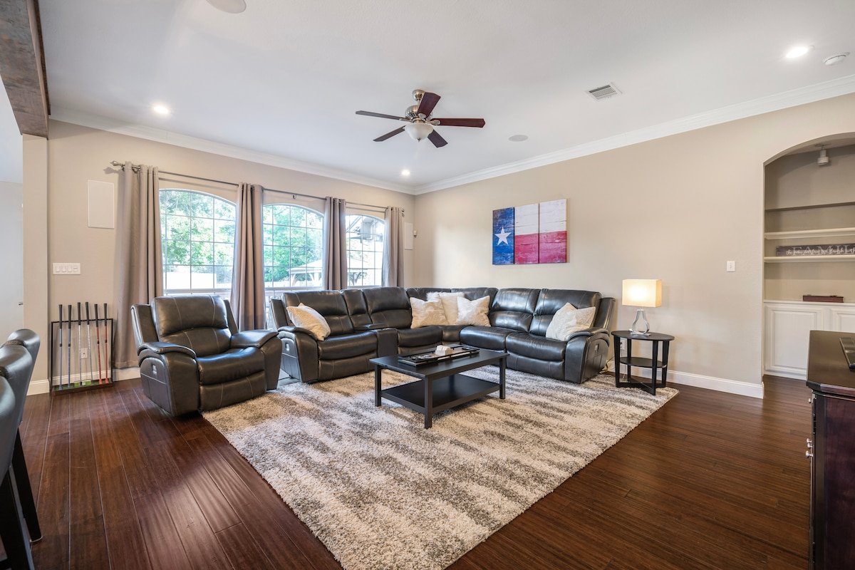 The ATX LUXE PLAY Golf gallery image 5